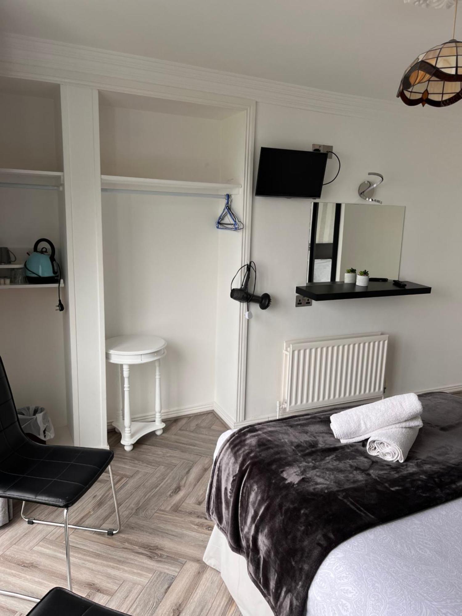 Hotel The Light House Galway Zimmer foto