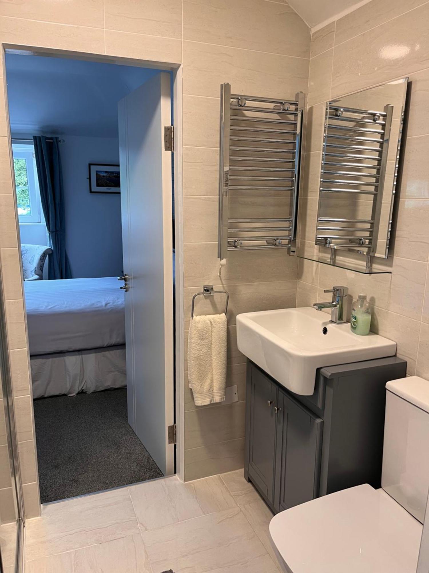 Hotel The Light House Galway Zimmer foto
